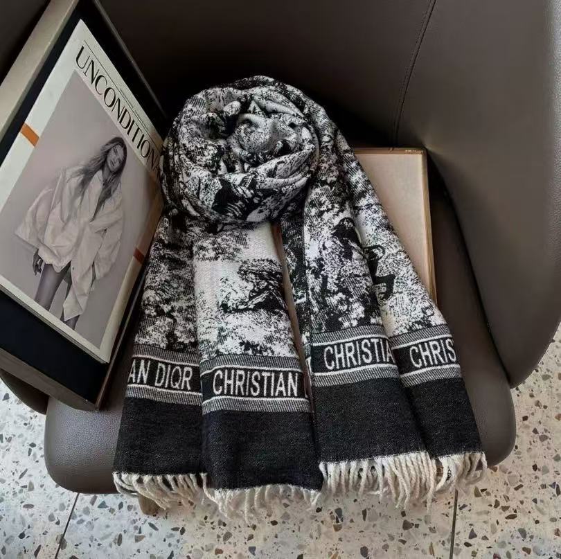 Elegant Black & White Printed Scarf with Fringe
