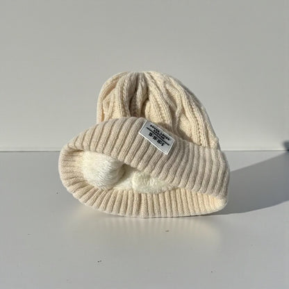 Unisex Fleece-Lined Cable-Knit Beanie