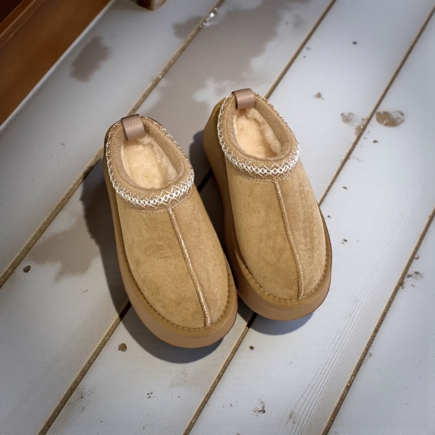 Retro Trimed Sherpa Shoes