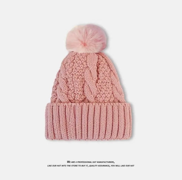 Fleece-lined Cable Knitt Hat